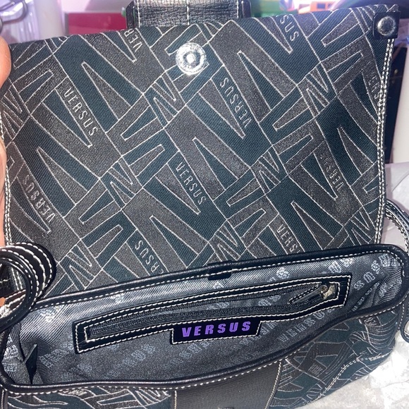 Versace purse - Picture 3 of 9